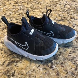 Toddler Infant Baby Black Nike Flex Size 6C